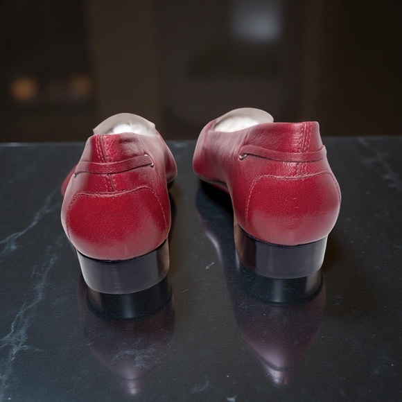 Vintage Cherry,Red genuine buttery Leather,Chic,Sleek,unique,chic,made in Italy - Picture 3 of 7